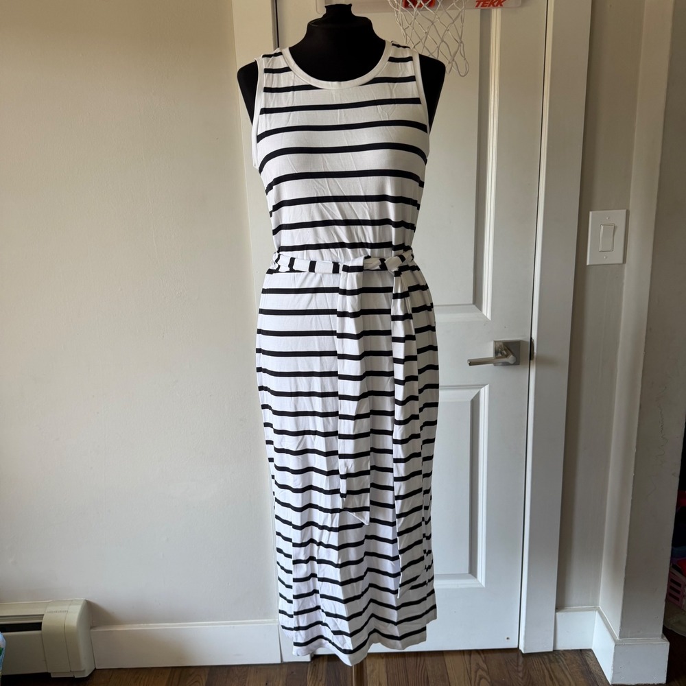 Banana Republic Women's Black and White Striped Midi Dress Size S